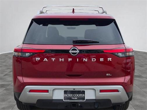2025 Nissan Pathfinder SL FWD
