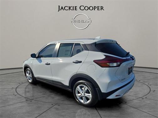 2025 Nissan Kicks S