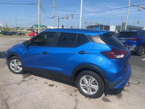 2022 Nissan Kicks S
