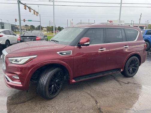 2021 INFINITI QX80 Luxe