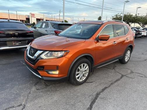 2018 Nissan Rogue SV