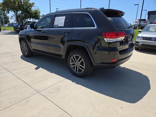 2020 Jeep Grand Cherokee Laredo