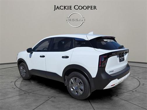 2025 Nissan Kicks S