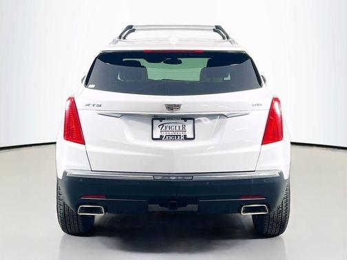 2017 Cadillac XT5 Base