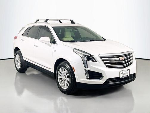 2017 Cadillac XT5 Base
