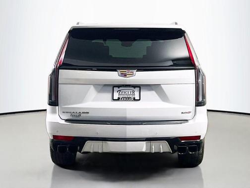 2023 Cadillac Escalade V-Series