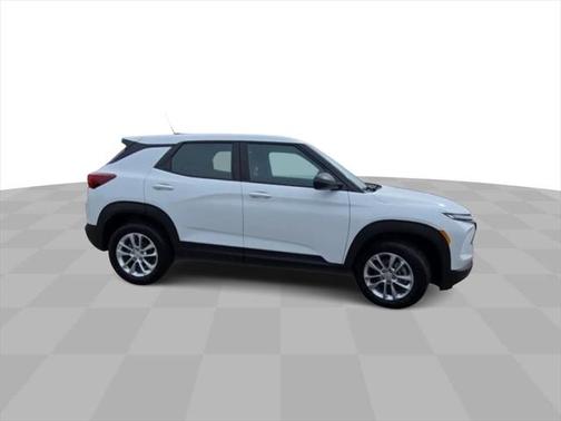 2025 Chevrolet Trailblazer LS