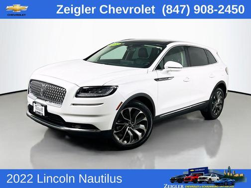Pristine White Metallic Tri-Coat 2022 Lincoln Nautilus Reserve