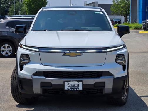 2026 Chevrolet Silverado EV LT