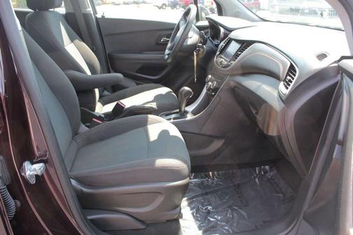 2021 Chevrolet Trax LS