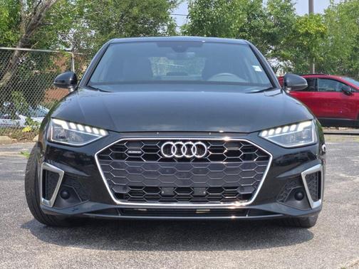 2023 Audi A4 45 S line Premium