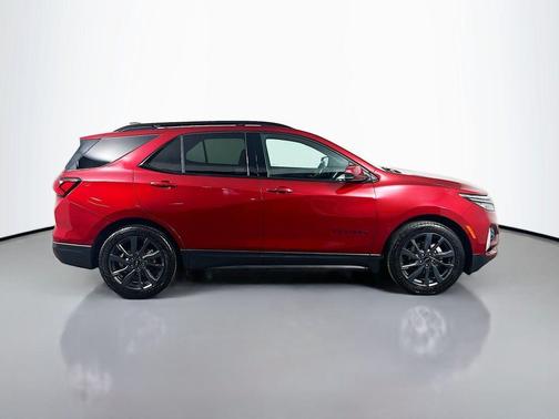 2022 Chevrolet Equinox FWD RS