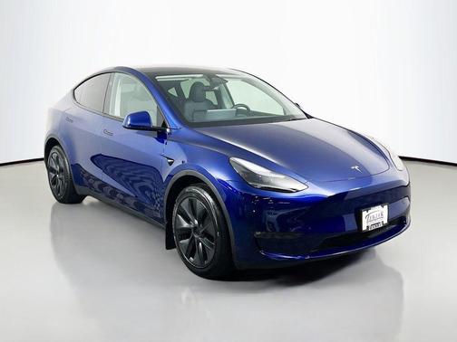 2025 Tesla Model Y Long Range Dual Motor All-Wheel Drive