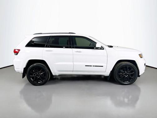 2021 Jeep Grand Cherokee Altitude
