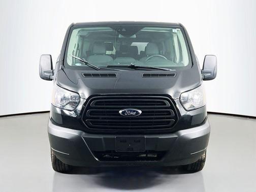 2019 Ford Transit-150 XL