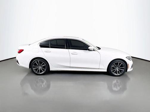2020 BMW 330 i xDrive