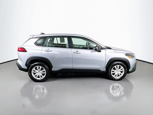 2024 Toyota Corolla Cross L