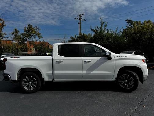 2024 Chevrolet Silverado 1500 LT