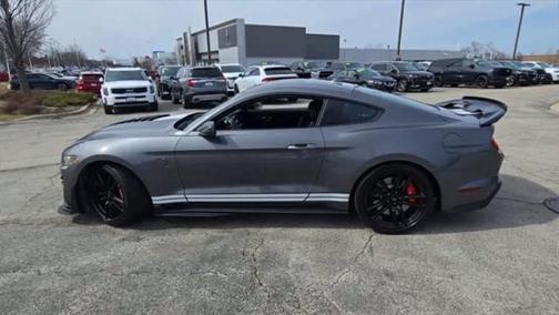 2021 Ford Shelby GT500 Base