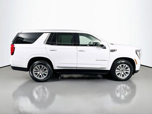 Summit White 2025 GMC Yukon Denali
