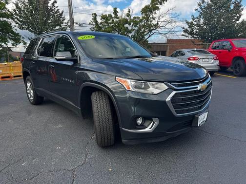 2020 Chevrolet Traverse LT Leather