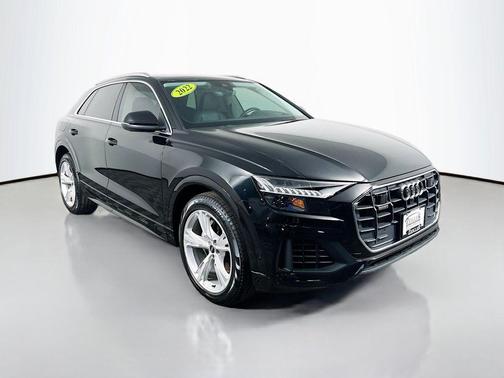 2022 Audi Q8 55 Prestige