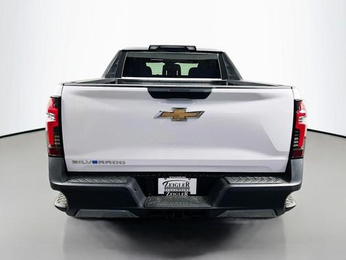 2026 Chevrolet Silverado EV LT