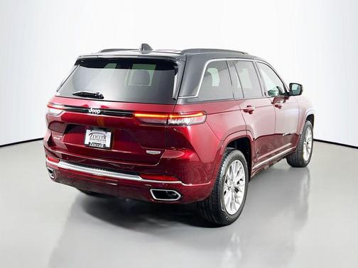 2025 Jeep Grand Cherokee Summit