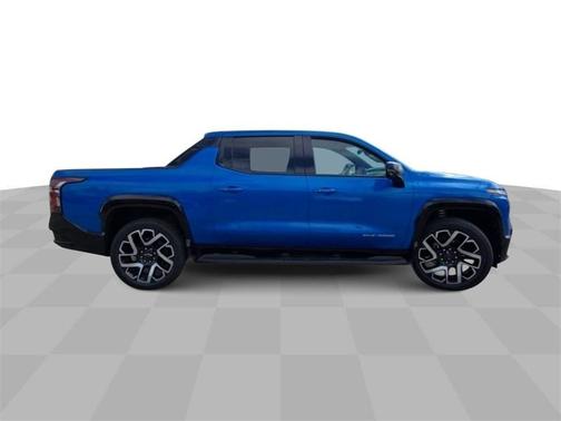 2025 Chevrolet Silverado EV RST