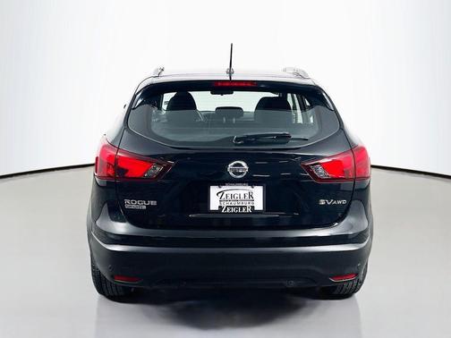 2019 Nissan Rogue Sport SV