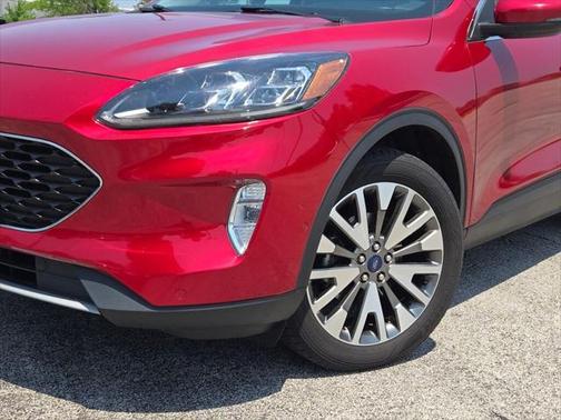 2020 Ford Escape Titanium