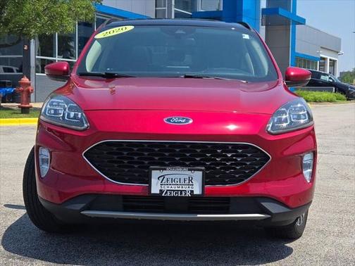 2020 Ford Escape Titanium