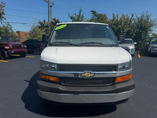 2024 Chevrolet Express 2500 RWD 2500 Regular Wheelbase WT