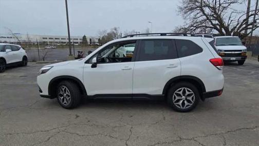 2022 Subaru Forester Premium