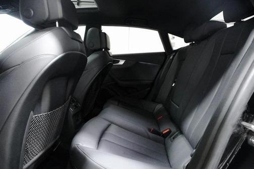 Photo 4 of 35 of 2018 Audi A5 2.0T Premium Plus