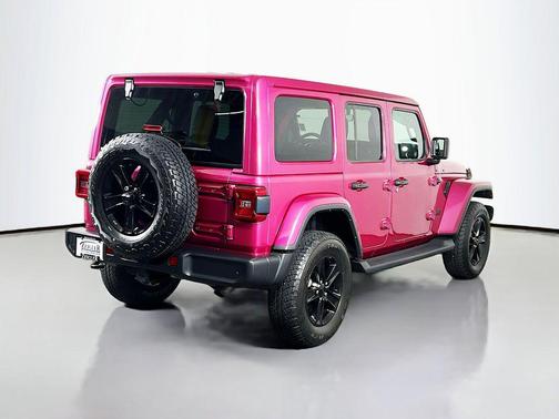 Limited Edition Tuscadero Pearlcoat 2022 Jeep Wrangler Unlimited Sahara