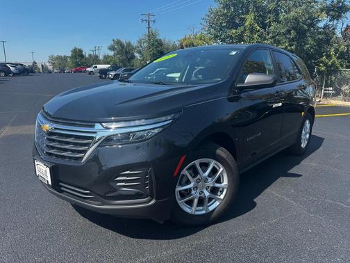 2022 Chevrolet Equinox LS