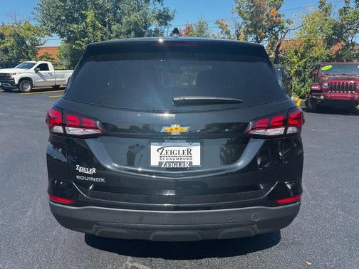 2022 Chevrolet Equinox LS