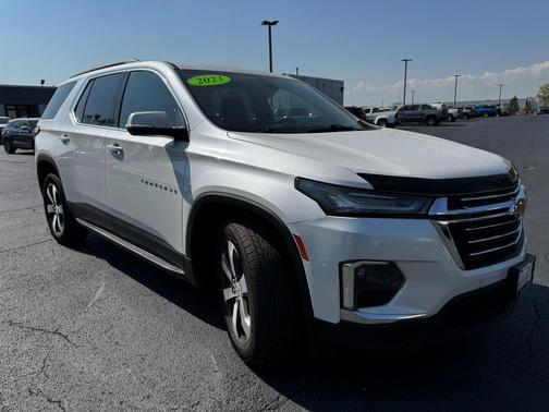 2023 Chevrolet Traverse LT Leather