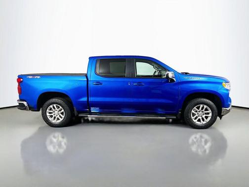 Glacier Blue Metallic 2024 Chevrolet Silverado 1500 LT