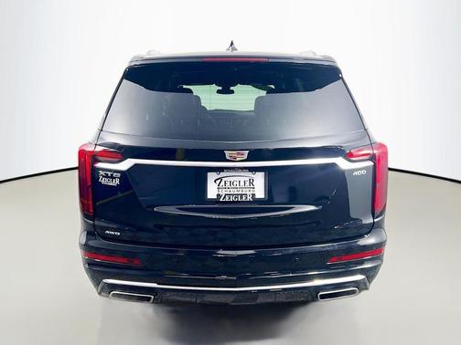 2023 Cadillac XT6 Premium Luxury AWD