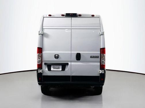 Bright White Clearcoat 2024 RAM ProMaster 2500 Tradesman
