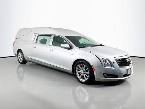 Black Raven 2017 Cadillac XTS Base