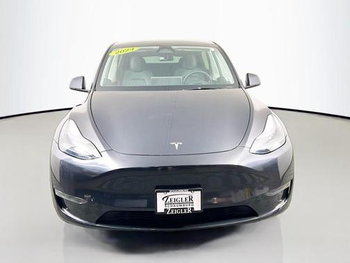 2025 Tesla Model Y Long Range Dual Motor All-Wheel Drive