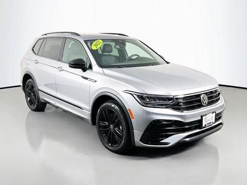 2022 Volkswagen Tiguan 2.0T SE R-Line Black 4MOTION