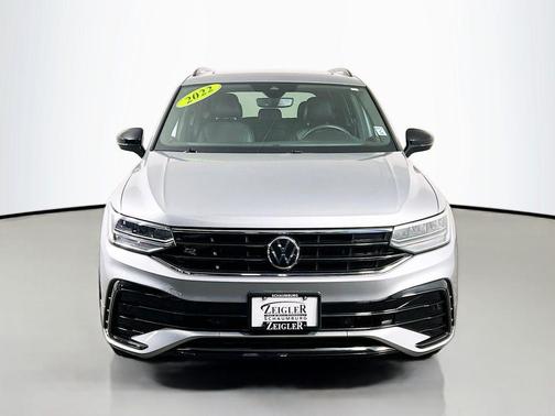 2022 Volkswagen Tiguan 2.0T SE R-Line Black 4MOTION
