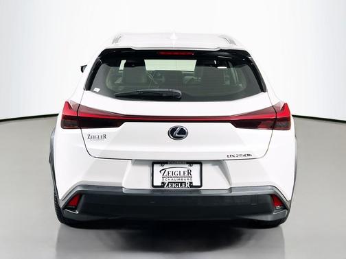 2021 Lexus UX 250h Base