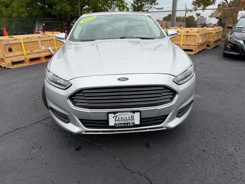 2015 Ford Fusion SE