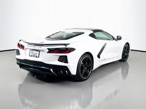 2024 Chevrolet Corvette Stingray w/2LT