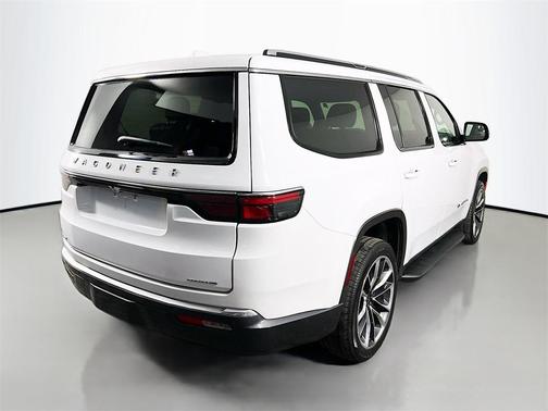 2022 Jeep Wagoneer Series II 4x4